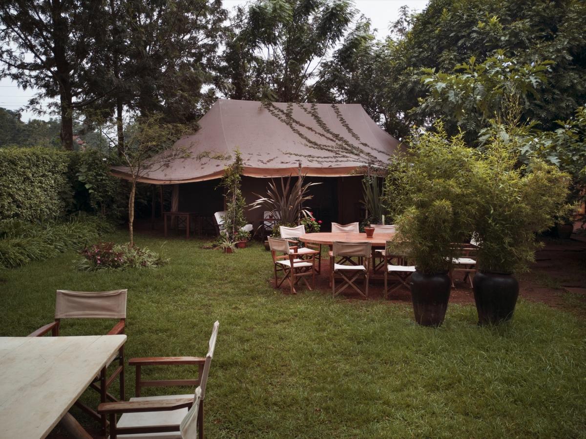 Hob House Hotel Nairobi Bagian luar foto